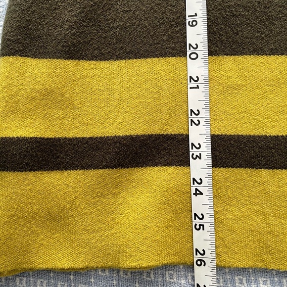 Max studio Olive and Yellow Sweater - Picture 6 of 9